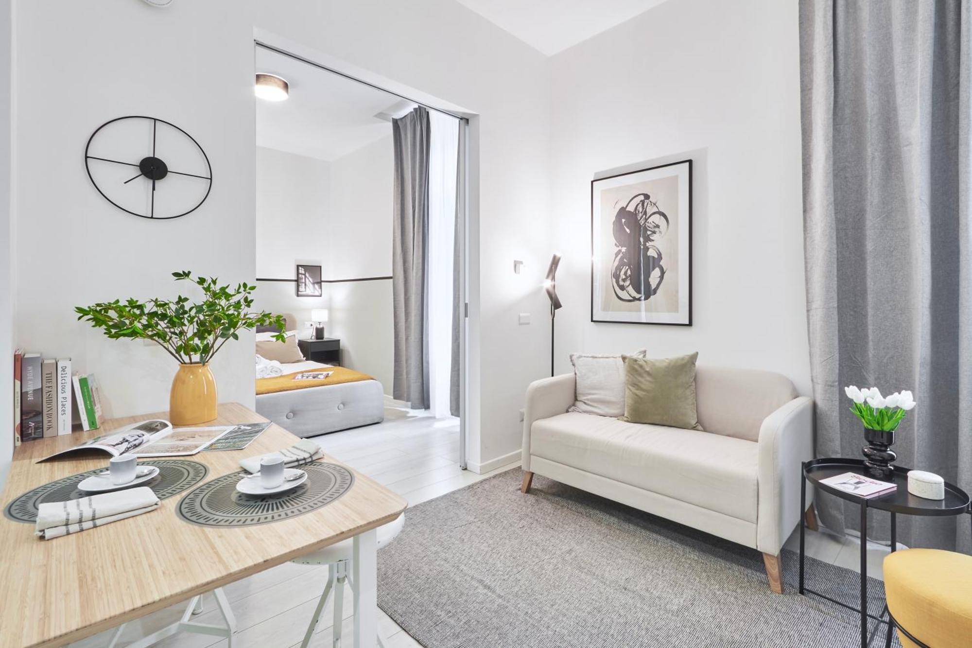 Elegante Appartamento Minimal Dai Tocchi Botanici Milan Exterior photo