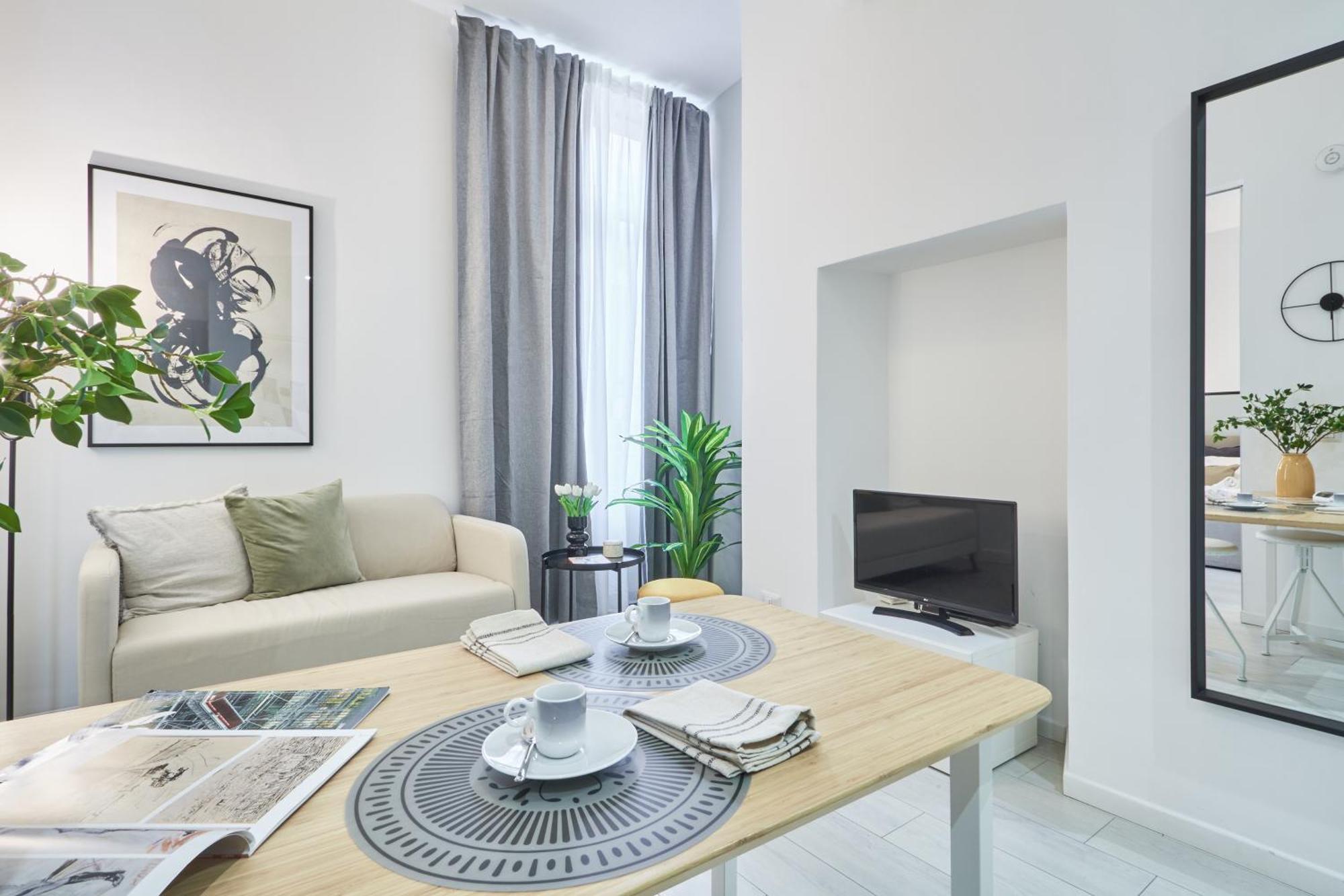 Elegante Appartamento Minimal Dai Tocchi Botanici Milan Exterior photo