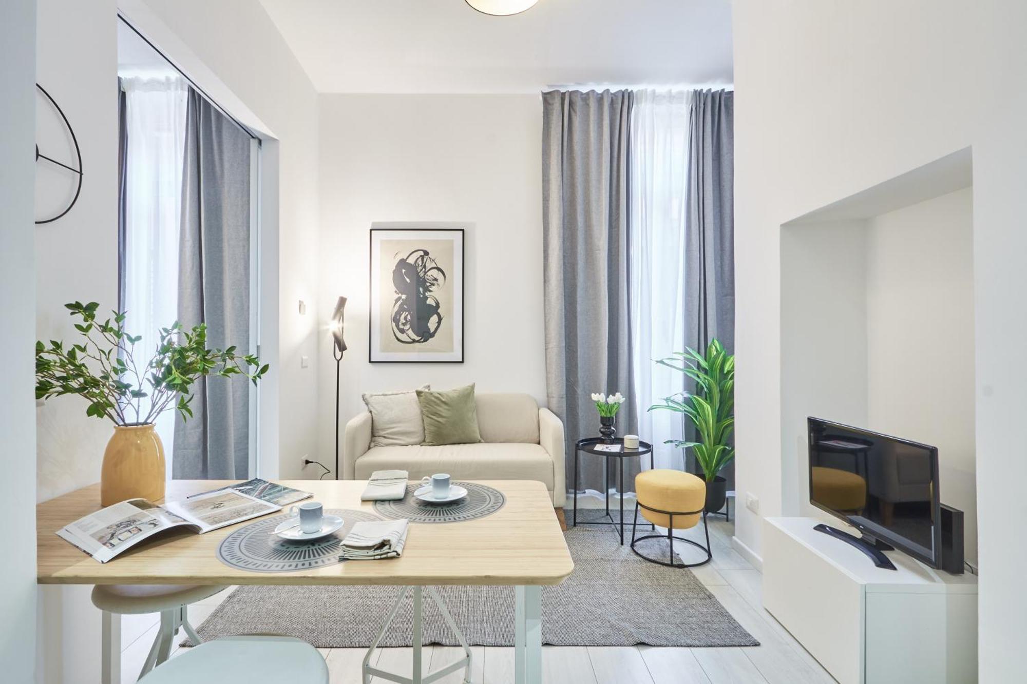 Elegante Appartamento Minimal Dai Tocchi Botanici Milan Exterior photo