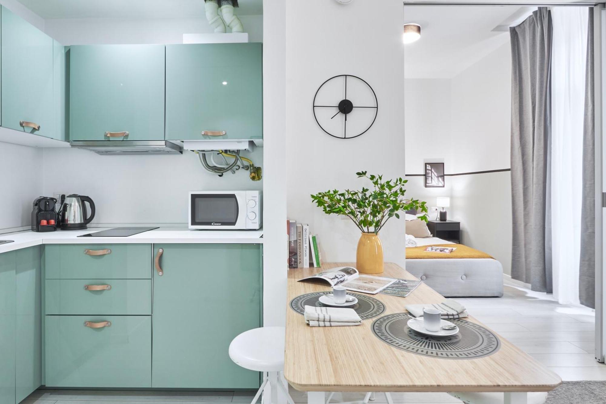 Elegante Appartamento Minimal Dai Tocchi Botanici Milan Exterior photo